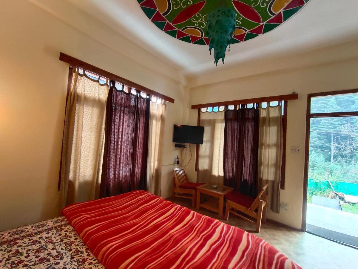 Ostello La Siesta India Manali Esterno foto